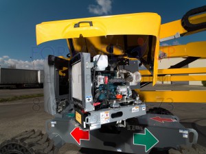 Swing out engine tray Bac moteur pivotant